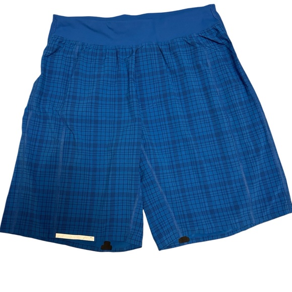Lululemon Plaid Workout Shorts - Men's Size Small - Picture 4 of 8